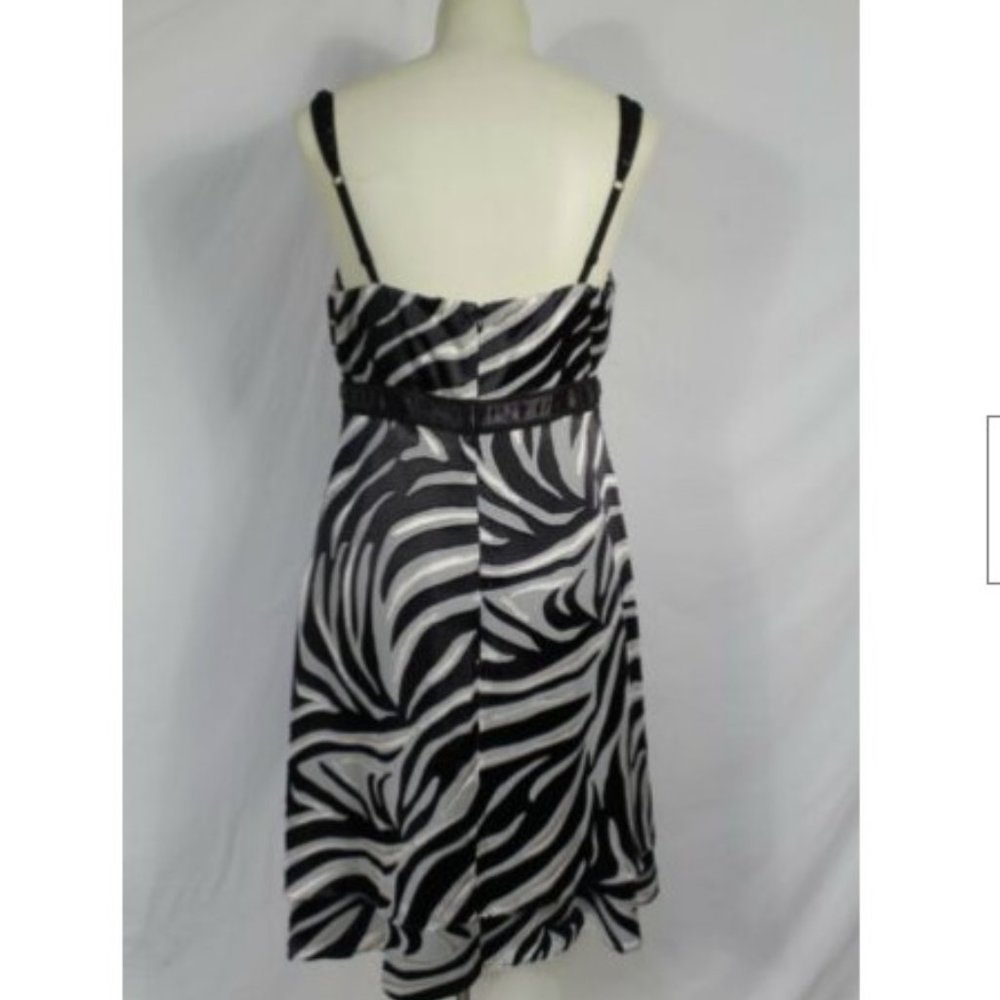 WHBM Zebra Print Black White Dress Size 8 Beaded - Picture 4 of 5